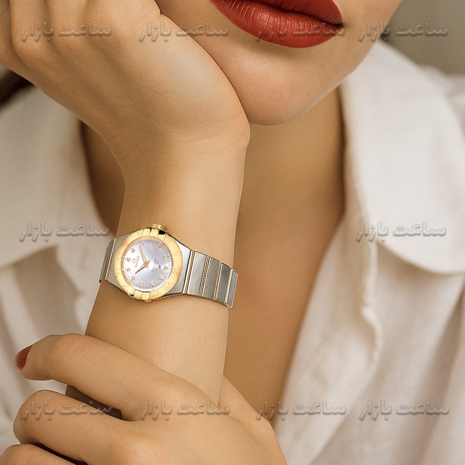 قیمت ساعت امگا زنانه دورنگین طلایی سیلور Omega Constellation