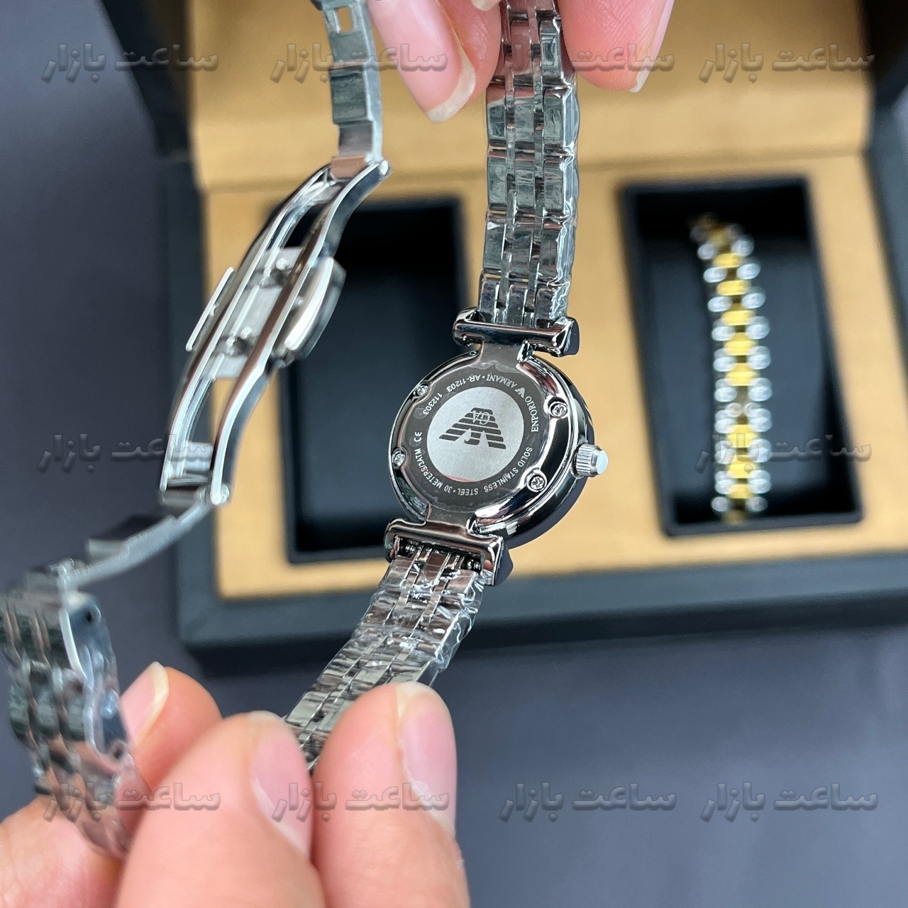 قیمت ساعت زنانه امپریو آرمانی سیلور صفحه صدفی Emporio Armani SD8324